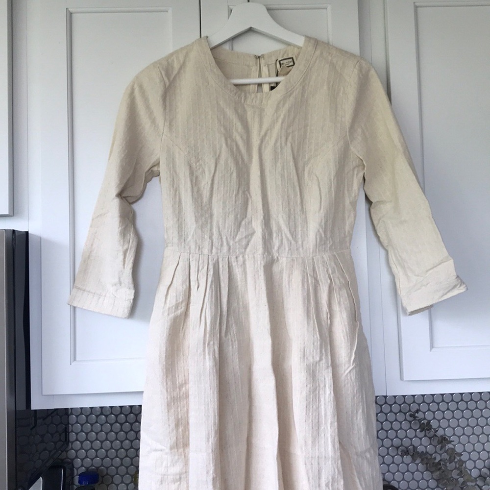 Super cute off white 100% cotton dress